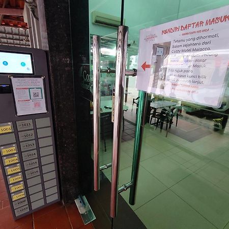 Cozzy Motel Malacca Kültér fotó