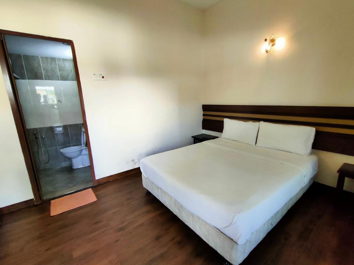 Cozzy Motel Malacca Kültér fotó