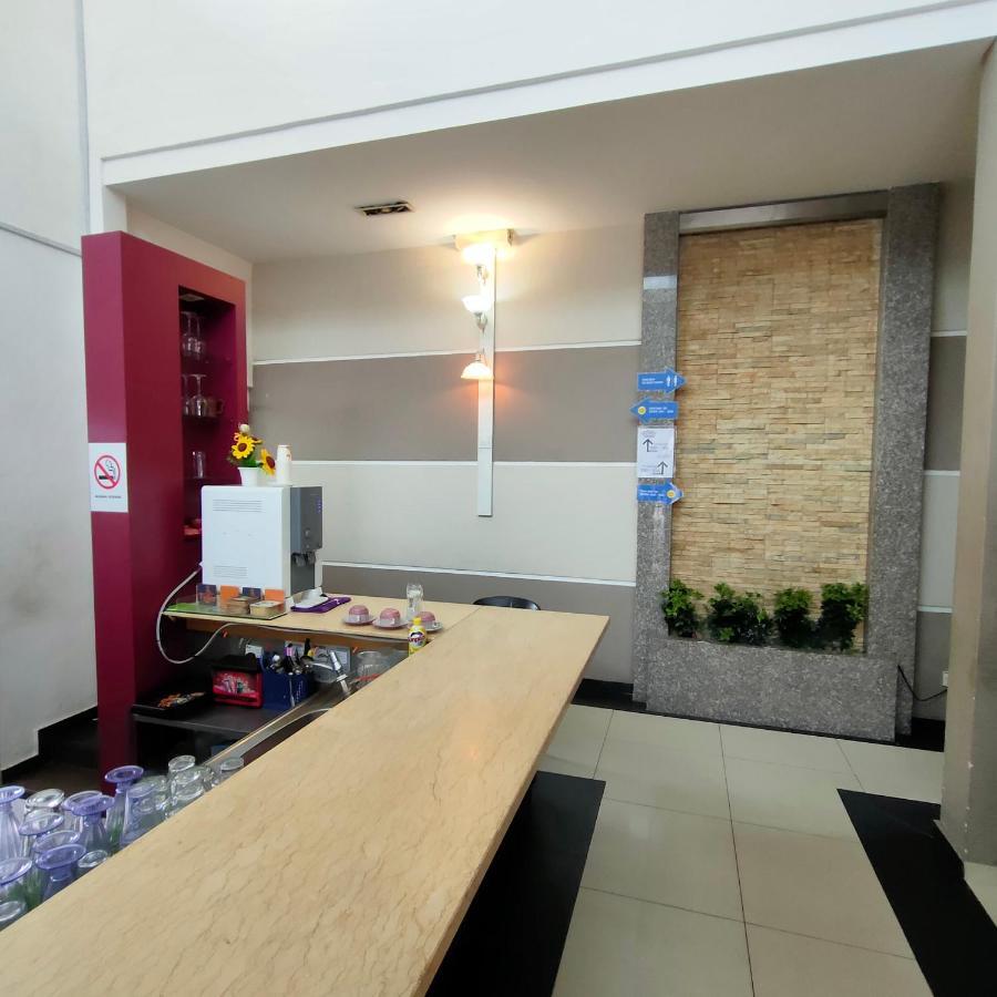 Cozzy Motel Malacca Kültér fotó